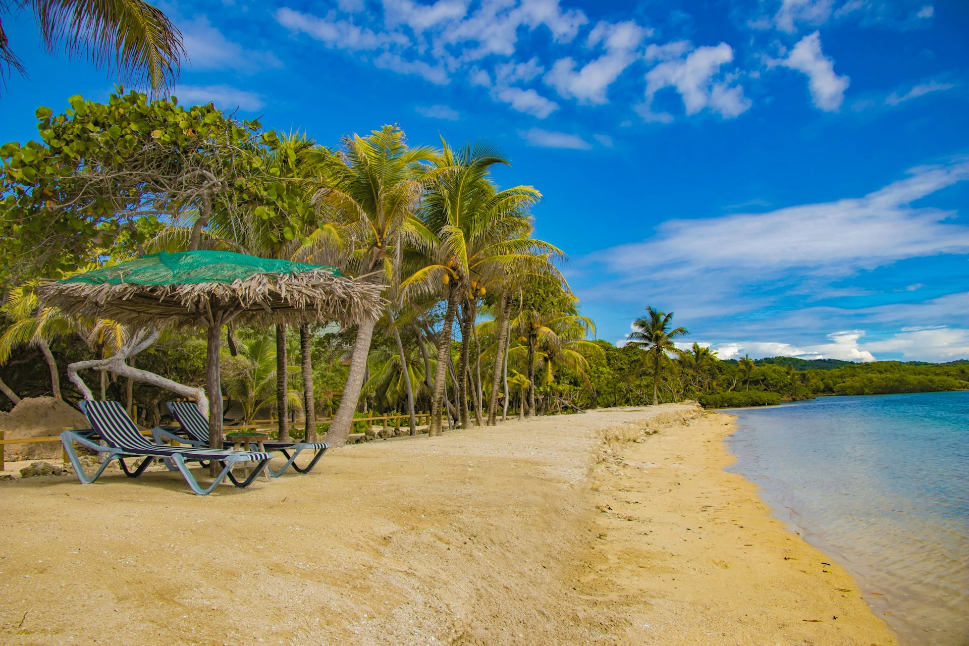 Discover Roatan on a Quick Caribbean Cruise Getaway
