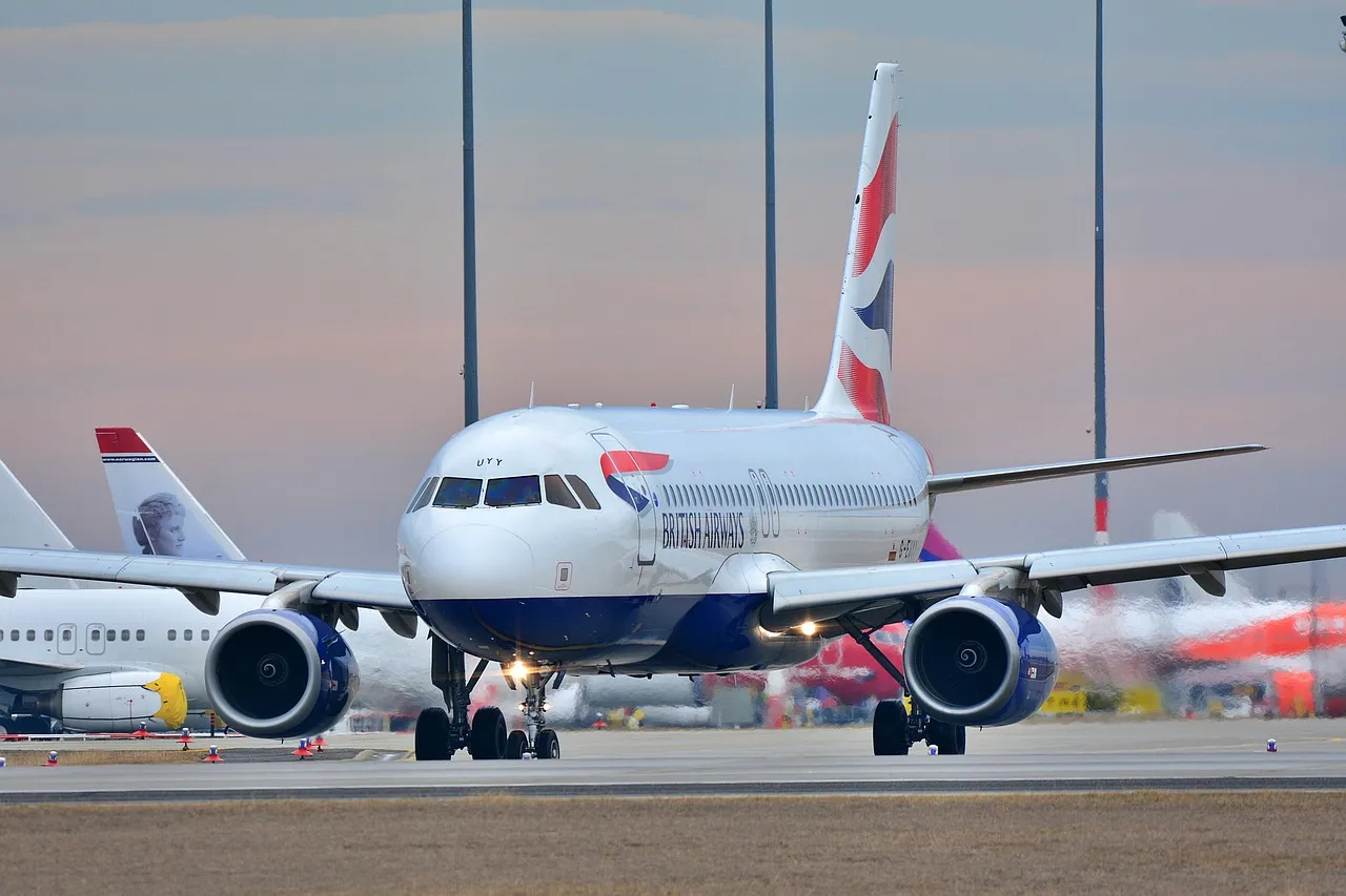 Flight Booking Trends for 2025: Why Sundays Are Cheapest