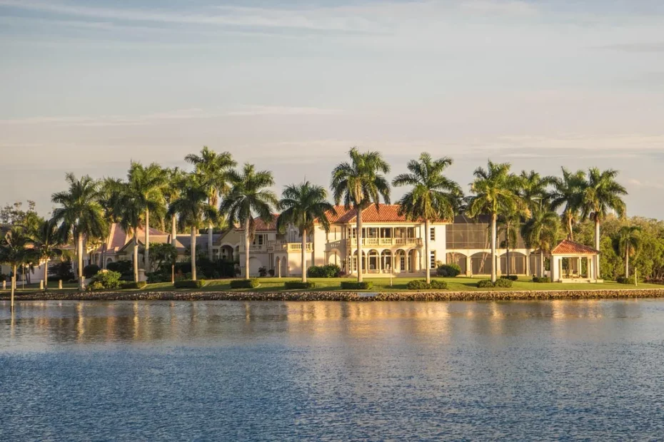 Comparing Value Resorts: All-Inclusive vs. À-La-Carte in Florida